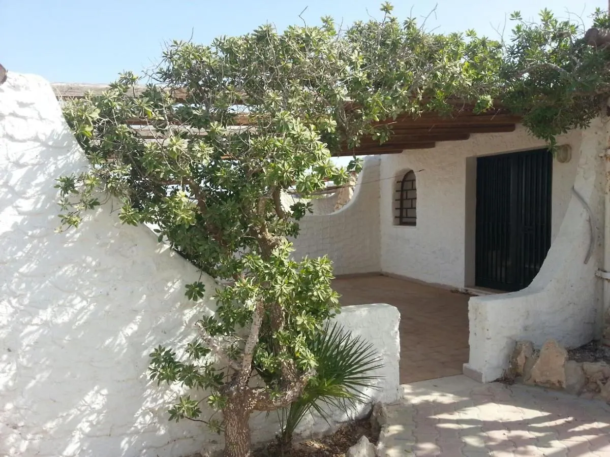 Il Villaggio Del Mago Lampedusa 0*,