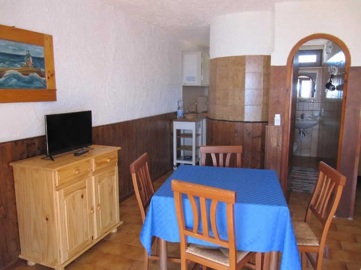 Il Villaggio Del Mago Lampedusa 0*,